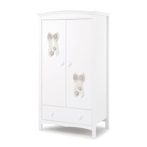 Kleiderschrank Lilli mit Schleifen- und Herzdetails