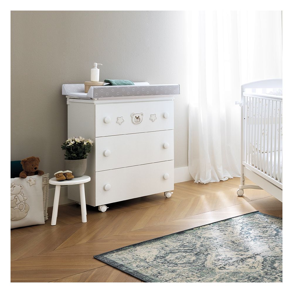 Hochwertige und besondere Babymöbel, Babybett und ...